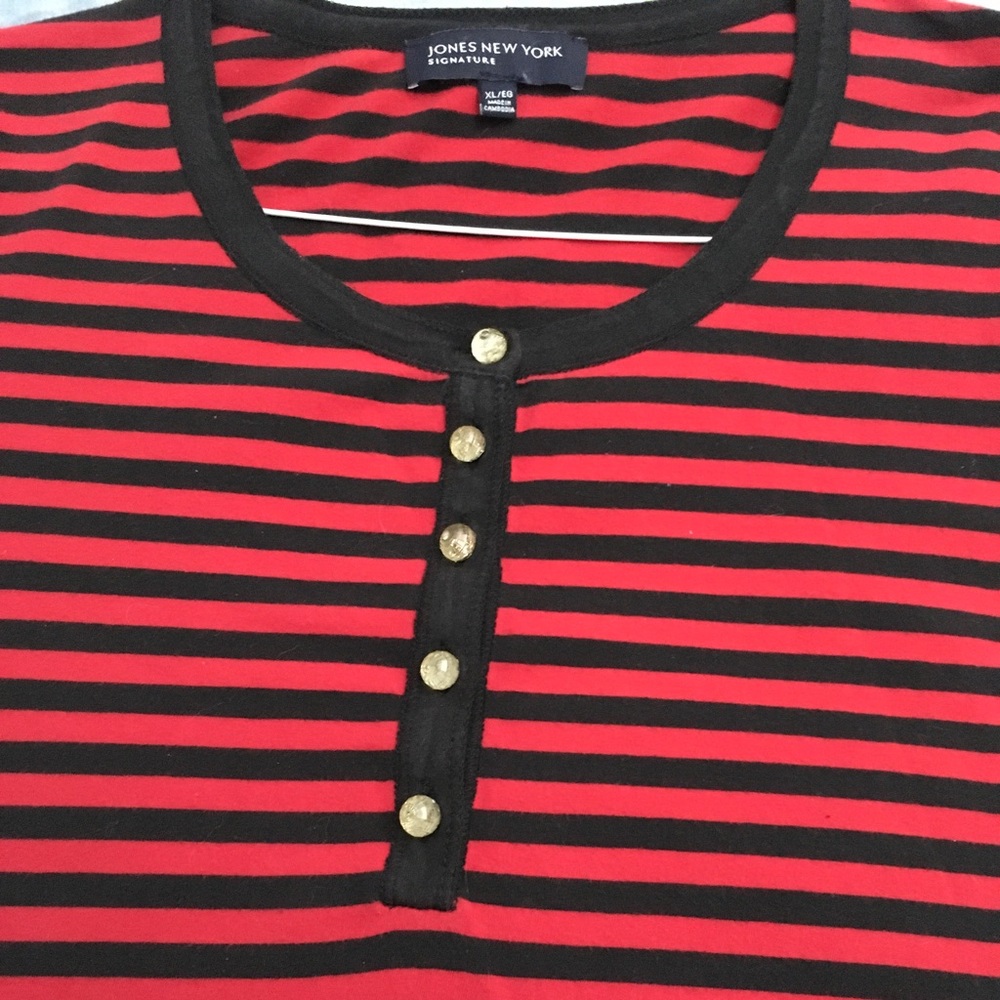 Jones ~ great with jeans !